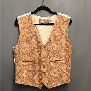 Campia Vintage Style Vest with Geometric Pattern